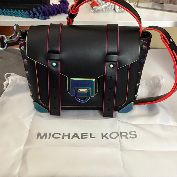 Michael Kors Black Manhattan Medium Satchel